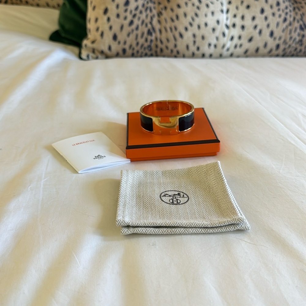 Hermes Clic Clac H bracelet PM Black and Gold (Nior)